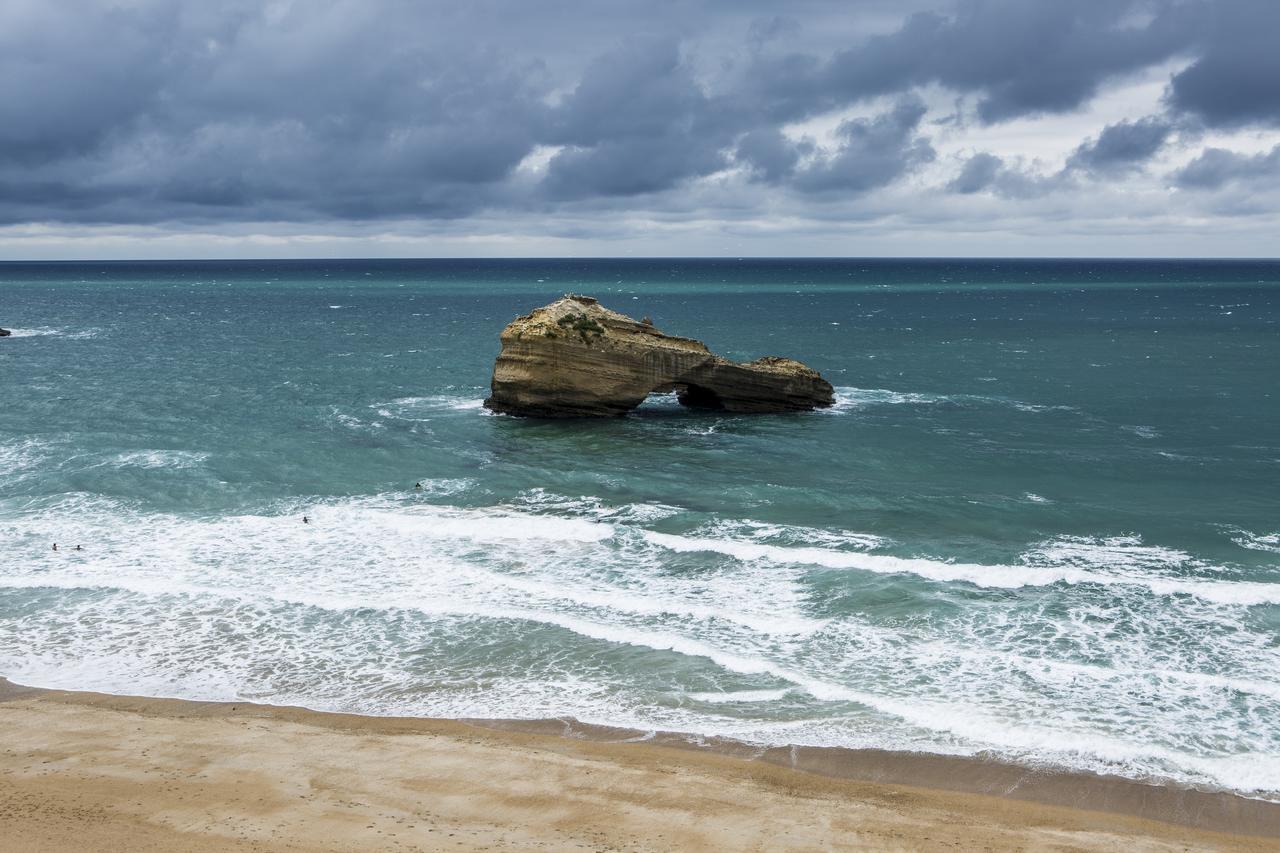 Sofitel Biarritz Le Miramar Thalassa Exterior photo